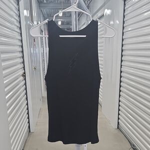 Lightning Bolt Cutout Tank Top